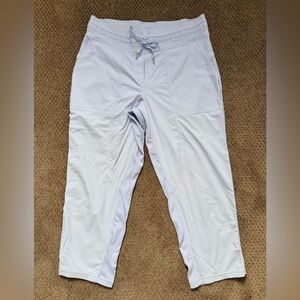 lululemon mid rise jogger Light purple crop Track Pants women’s size 12